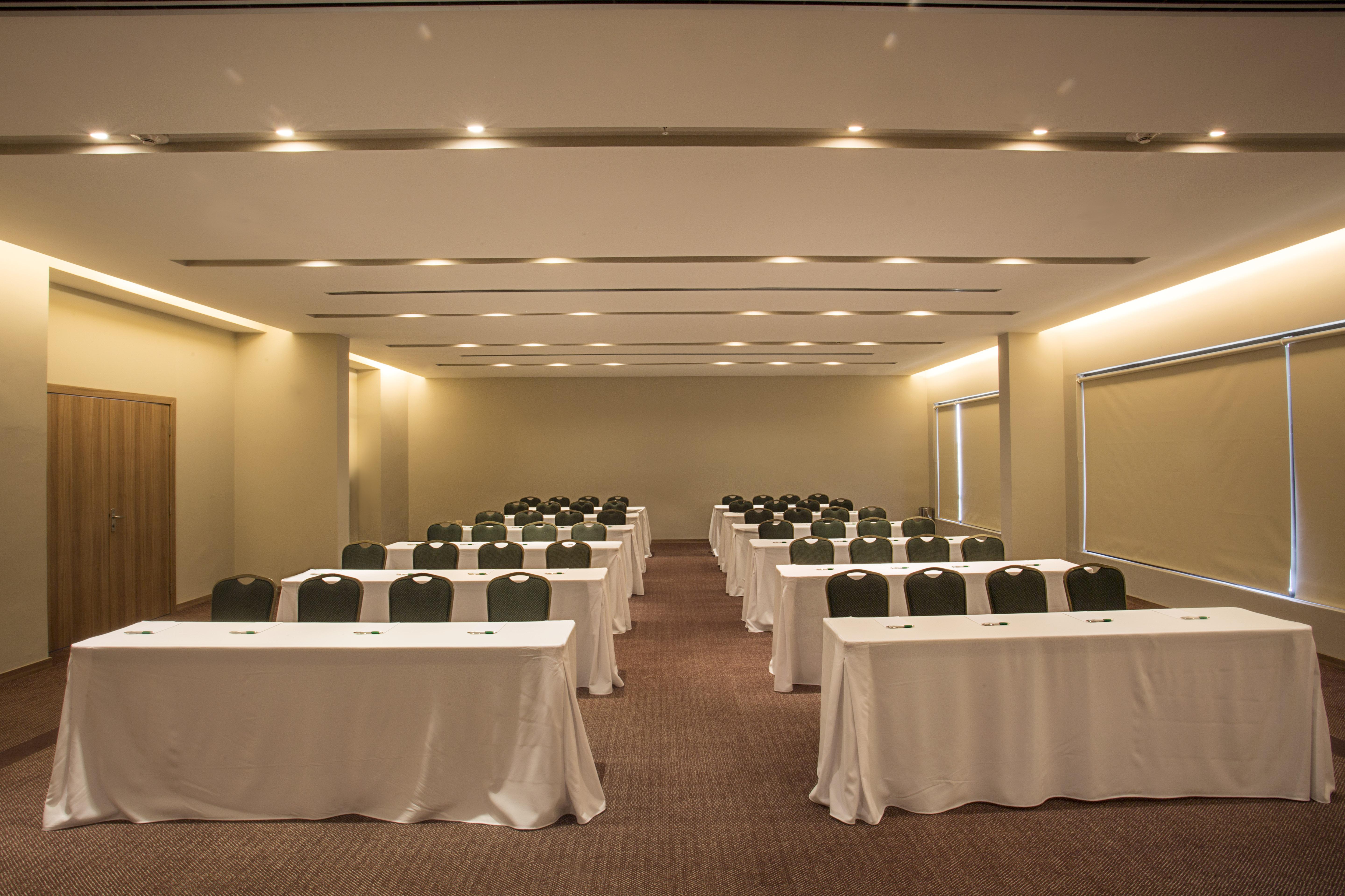 Bourbon Asunción Convention Hotel Exterior foto